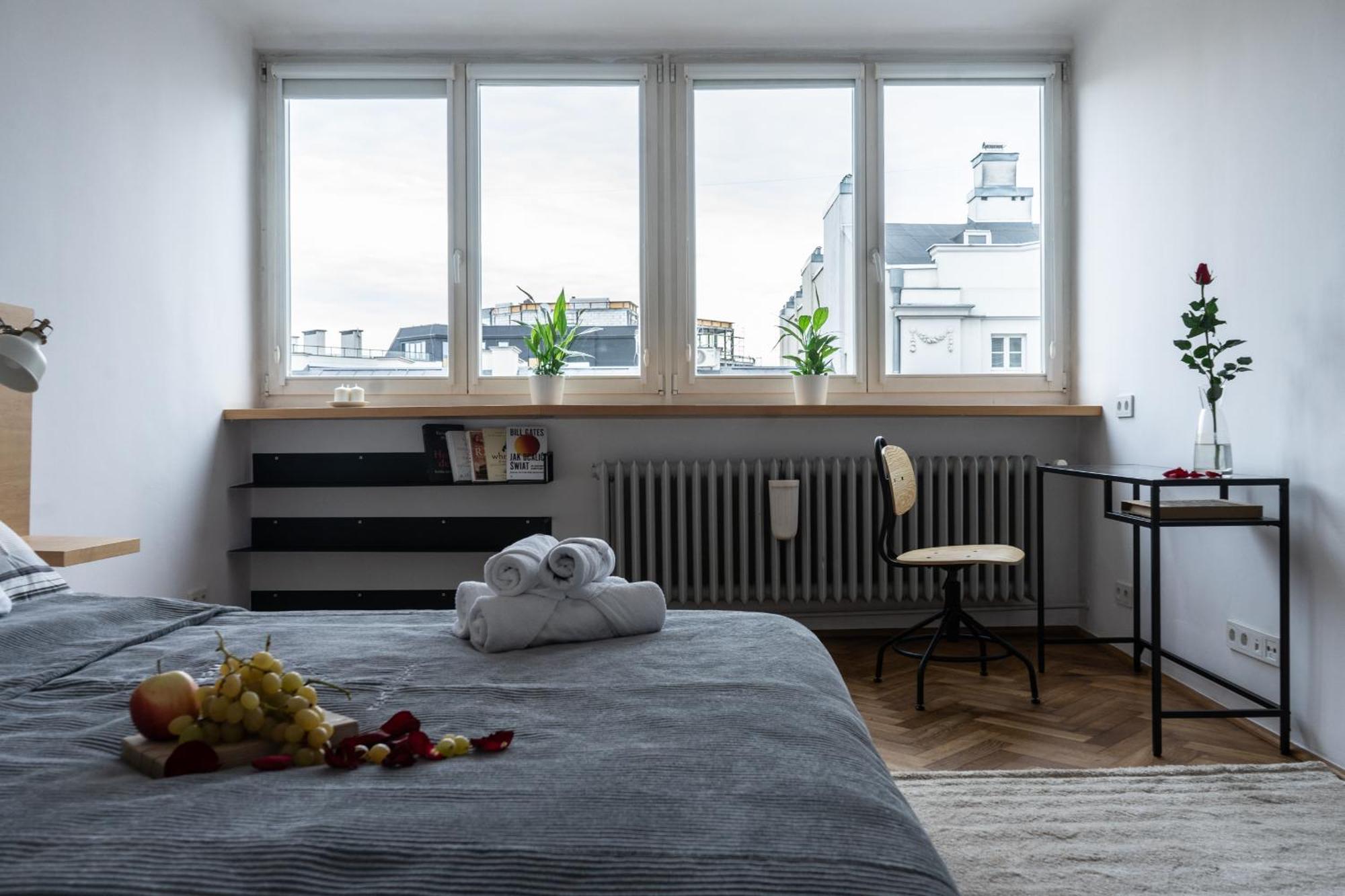 Oomph Warsaw Central Elegant Apartment Exterior photo